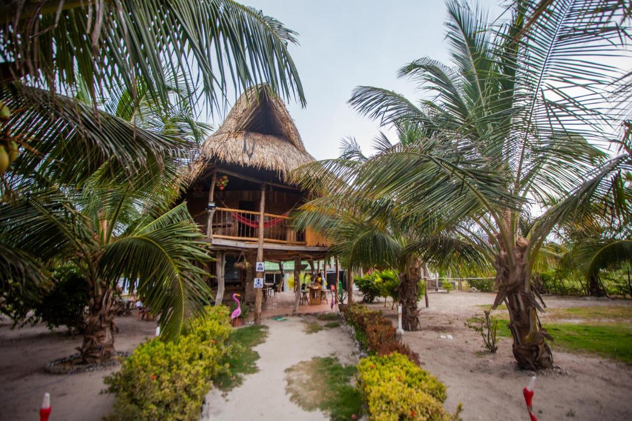 El Arca * Playa de Punta Arena