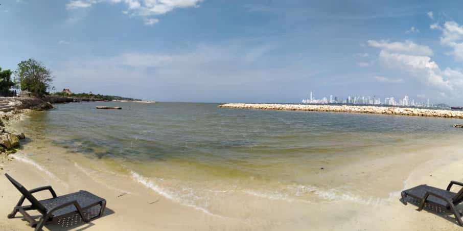 El Arca Playa de Punta Arena